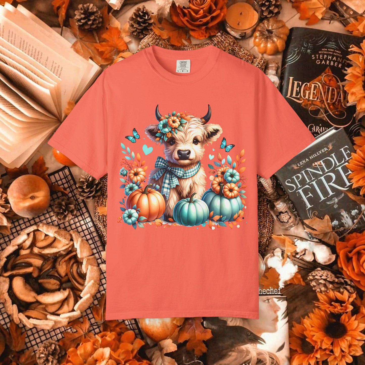 AUTUMN HIGHLAND COW TEE