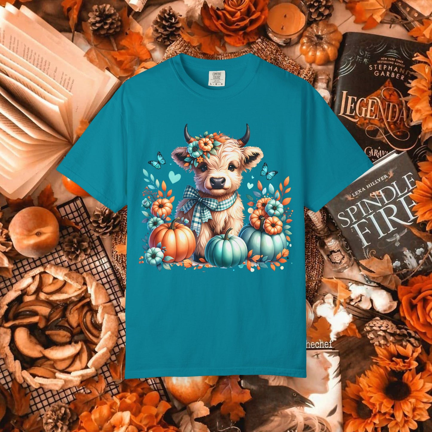 AUTUMN HIGHLAND COW TEE
