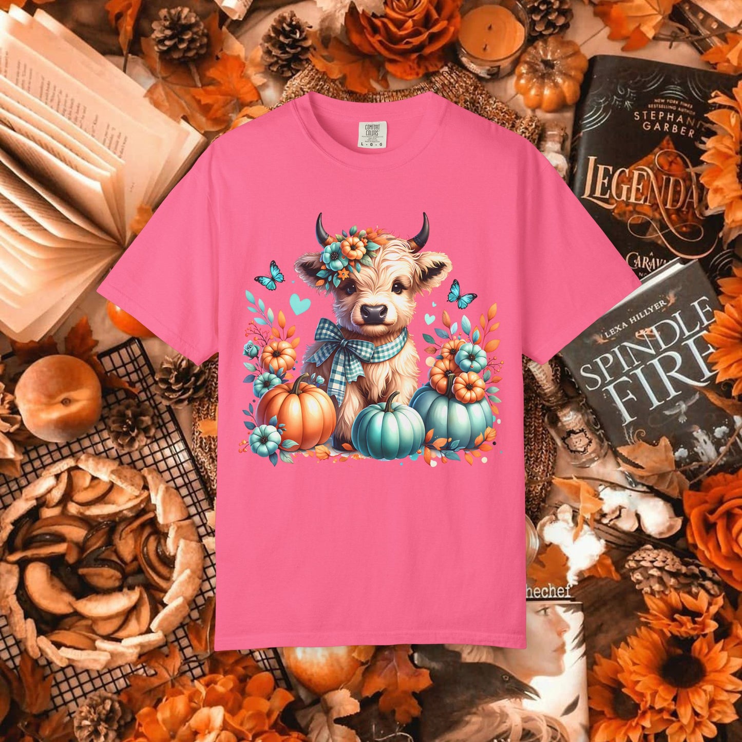 AUTUMN HIGHLAND COW TEE