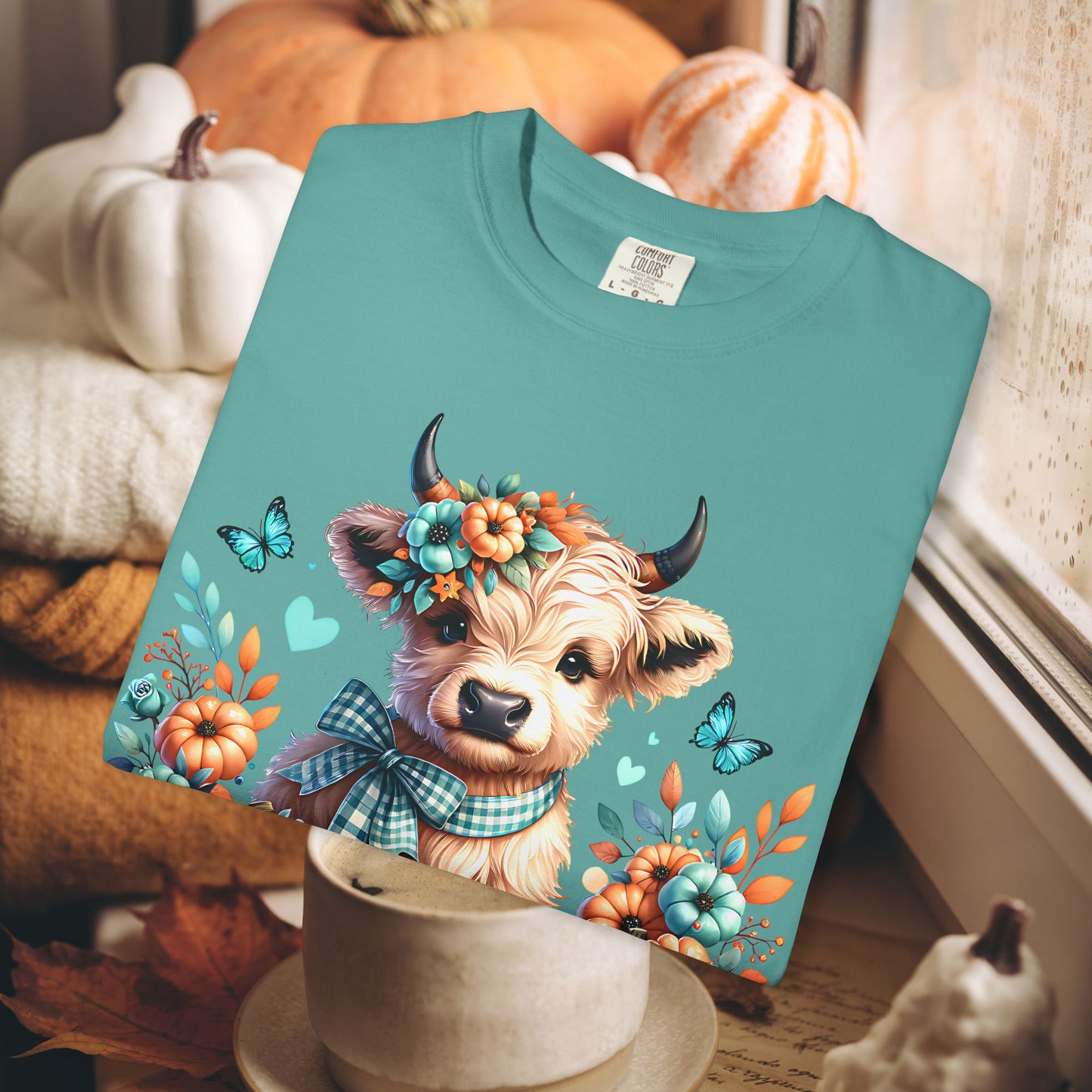 AUTUMN HIGHLAND COW TEE