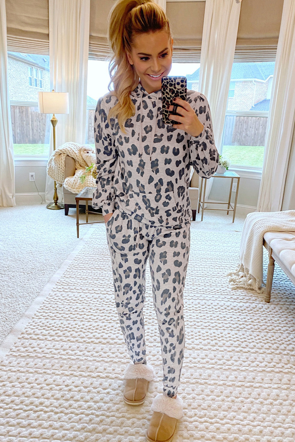 Leopard Era Vintage Lounge Set