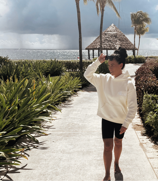 Skai Runitback x Relaxed Hoodie | Halo