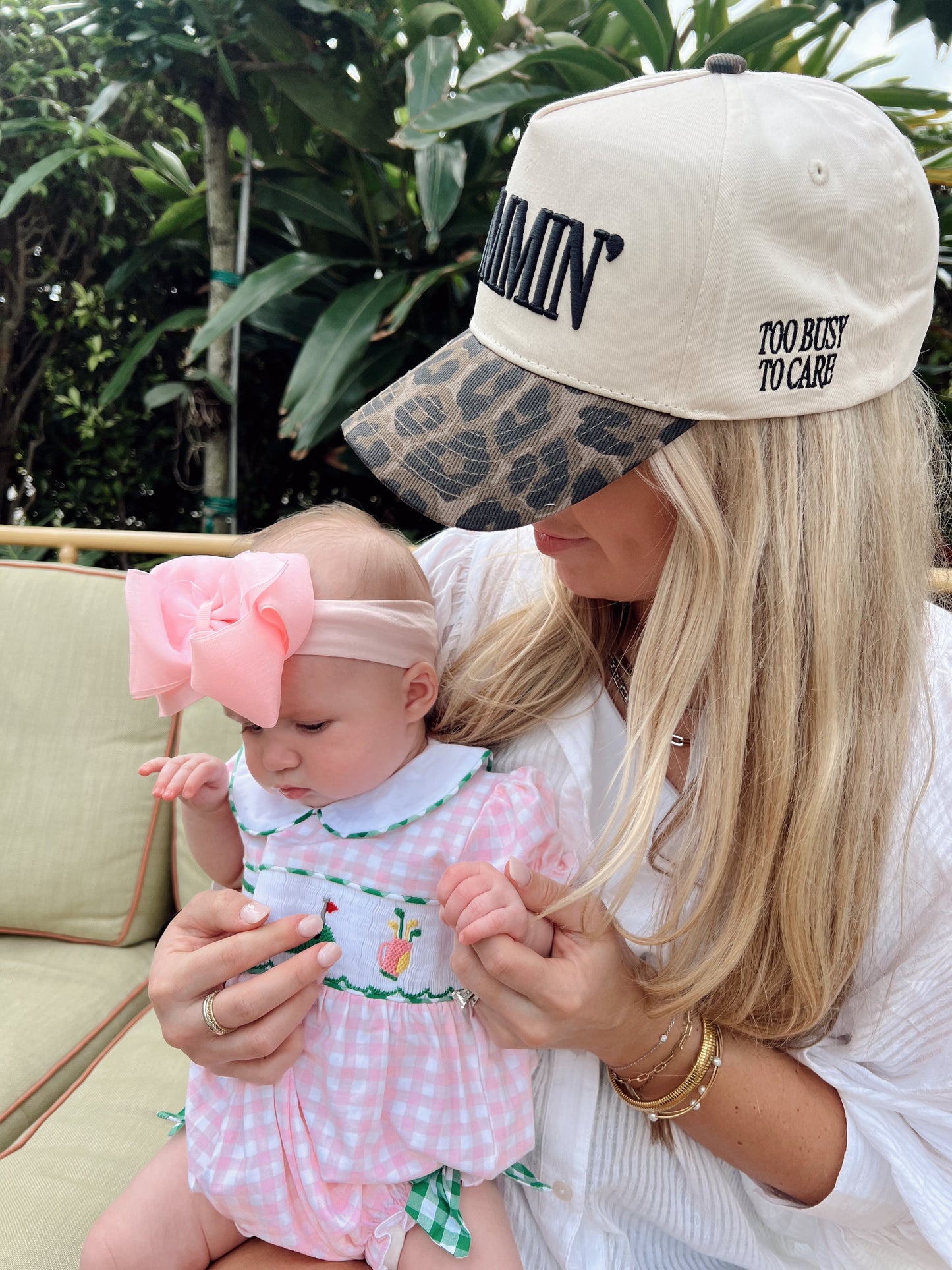 Mommin' | Vintage Trucker Hat
