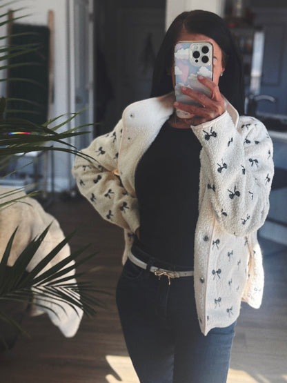 Cleo | Bow Embroidered Sherpa Jacket | Creme
