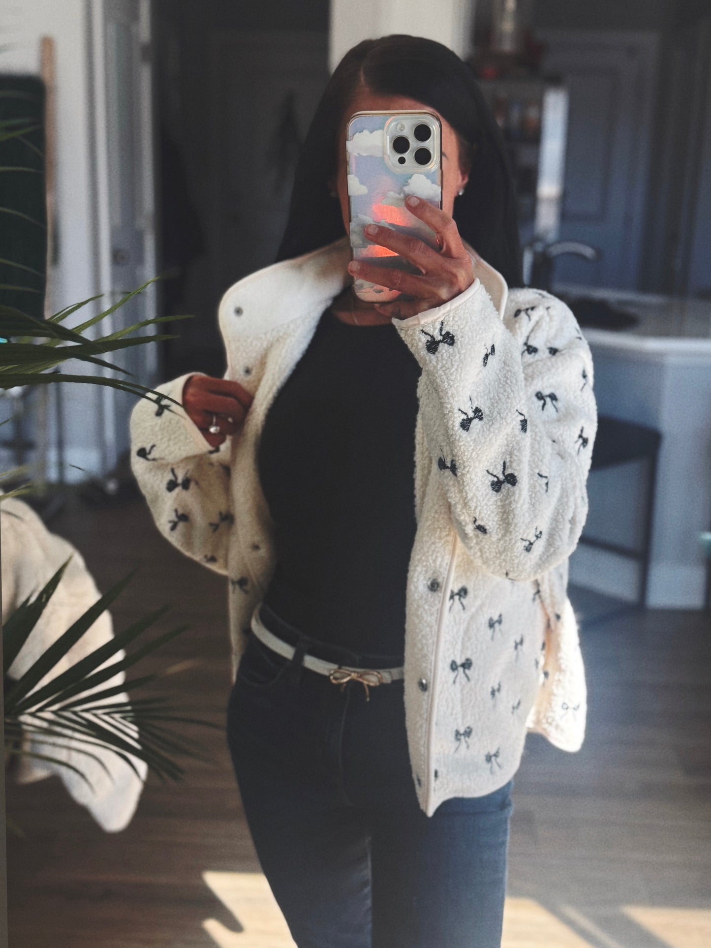 Cleo | Bow Embroidered Sherpa Jacket | Creme