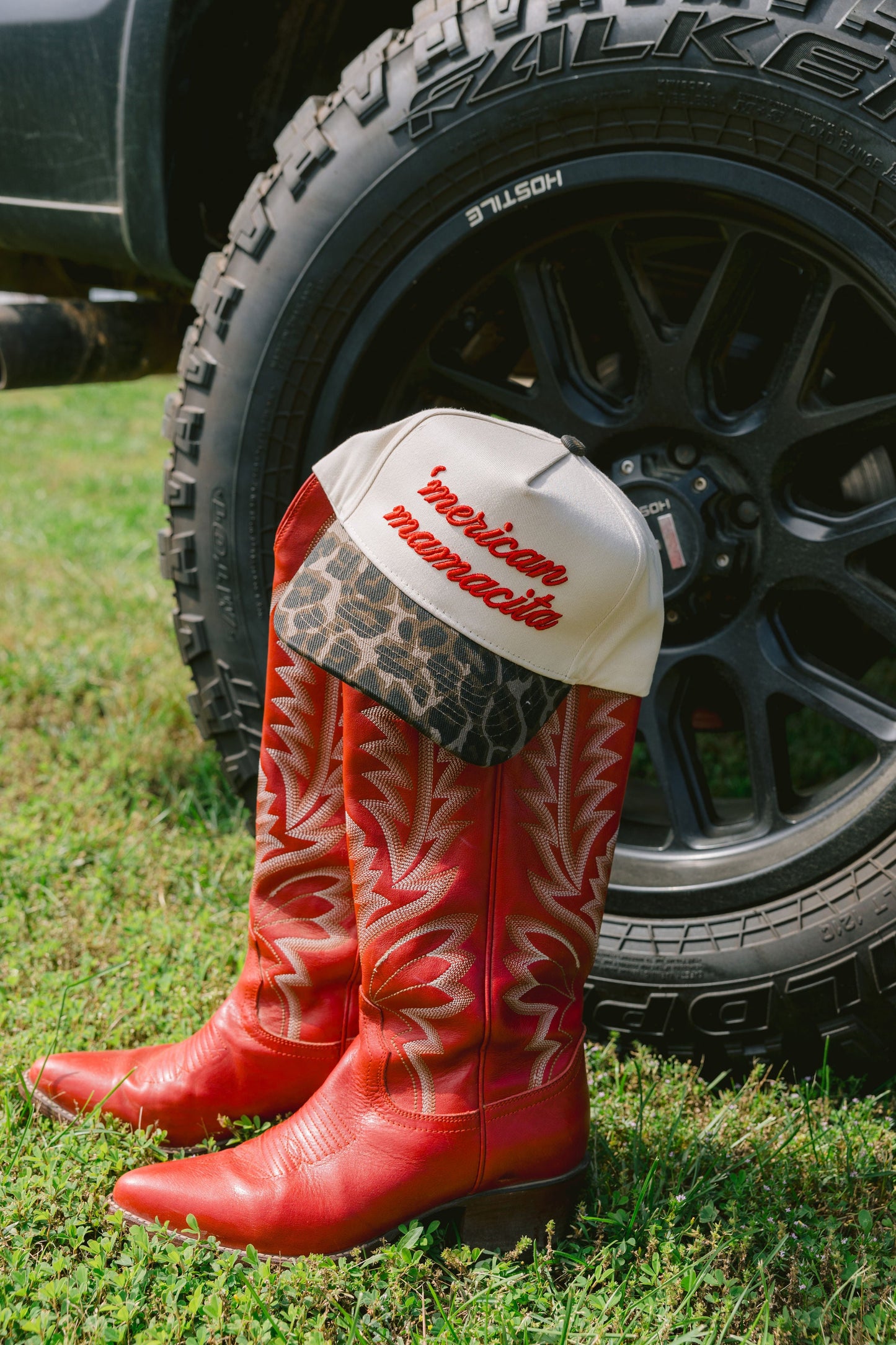 'Merican Mamacita | Leopard Vintage Trucker Hat